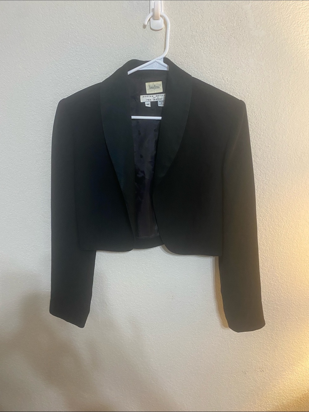 Vintage 90’s Black Cropped Blazer